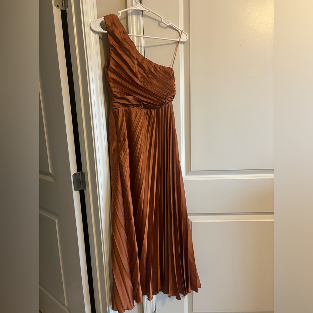 NWT Abercrombie & Fitch Giselle one shoulder Dress - Picture 6 of 8